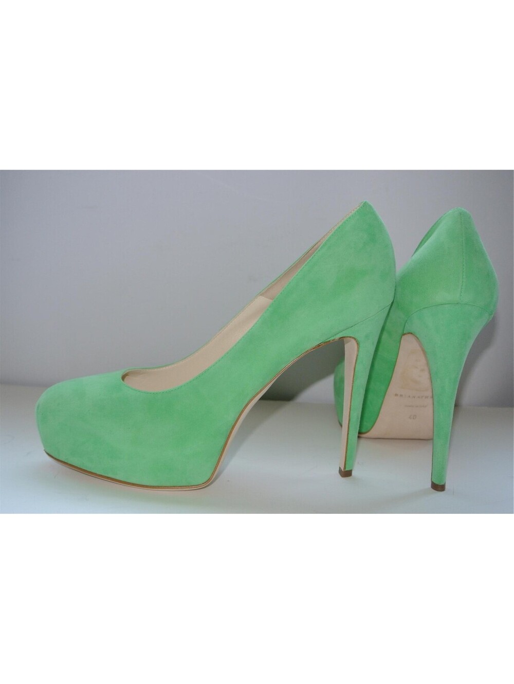 Brian Atwood Maniac Suede Platform Pumps Sz:40 Retail $580 NEW